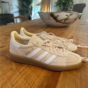 Women’s adidas - Handball Spezial "Wonder White" sneakers Women’s 7